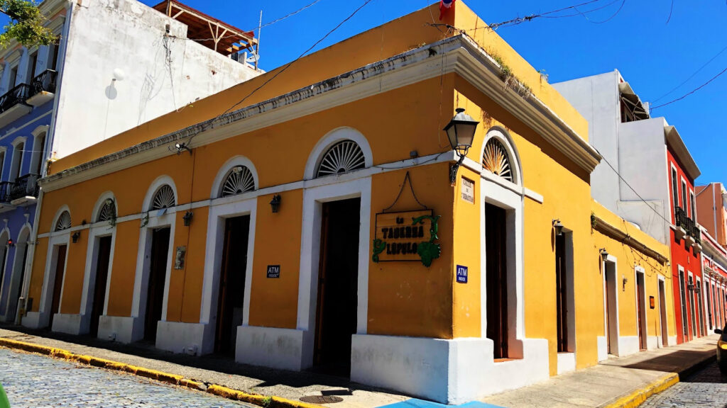 If You Love Craft Beer, Don't Miss La Taberna Lúpulo