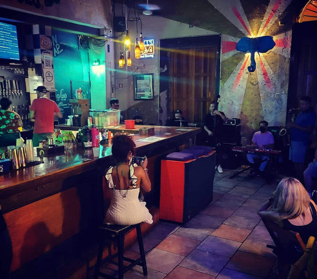 If You Love Craft Beer, Don't Miss La Taberna Lúpulo